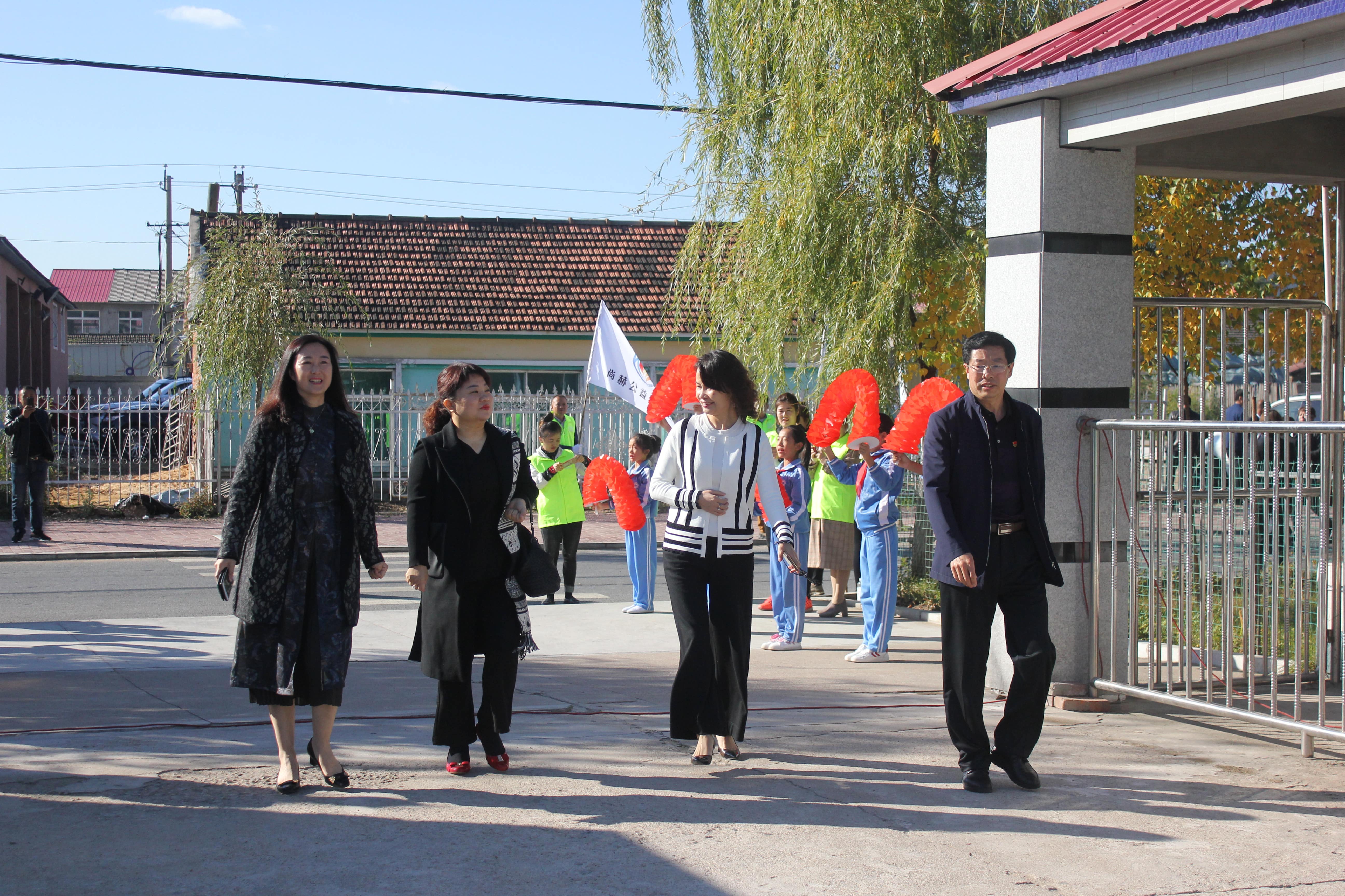 第173所 辽源市东丰县小四平镇mk体育（mksports集团）股份公司肖红飞小学