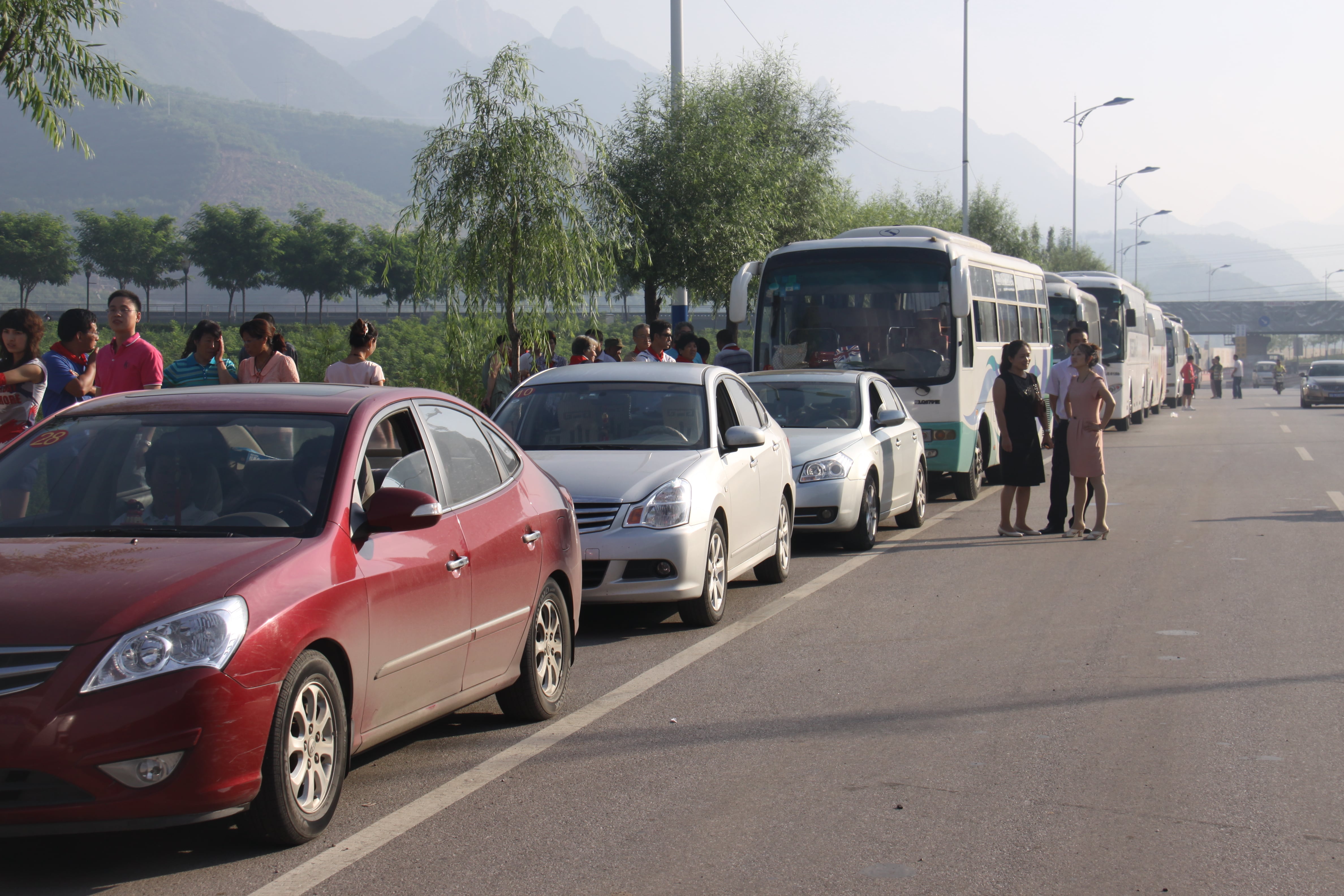 第17所 承德市乌龙矶mk体育（mksports集团）股份公司牛艳玲小学