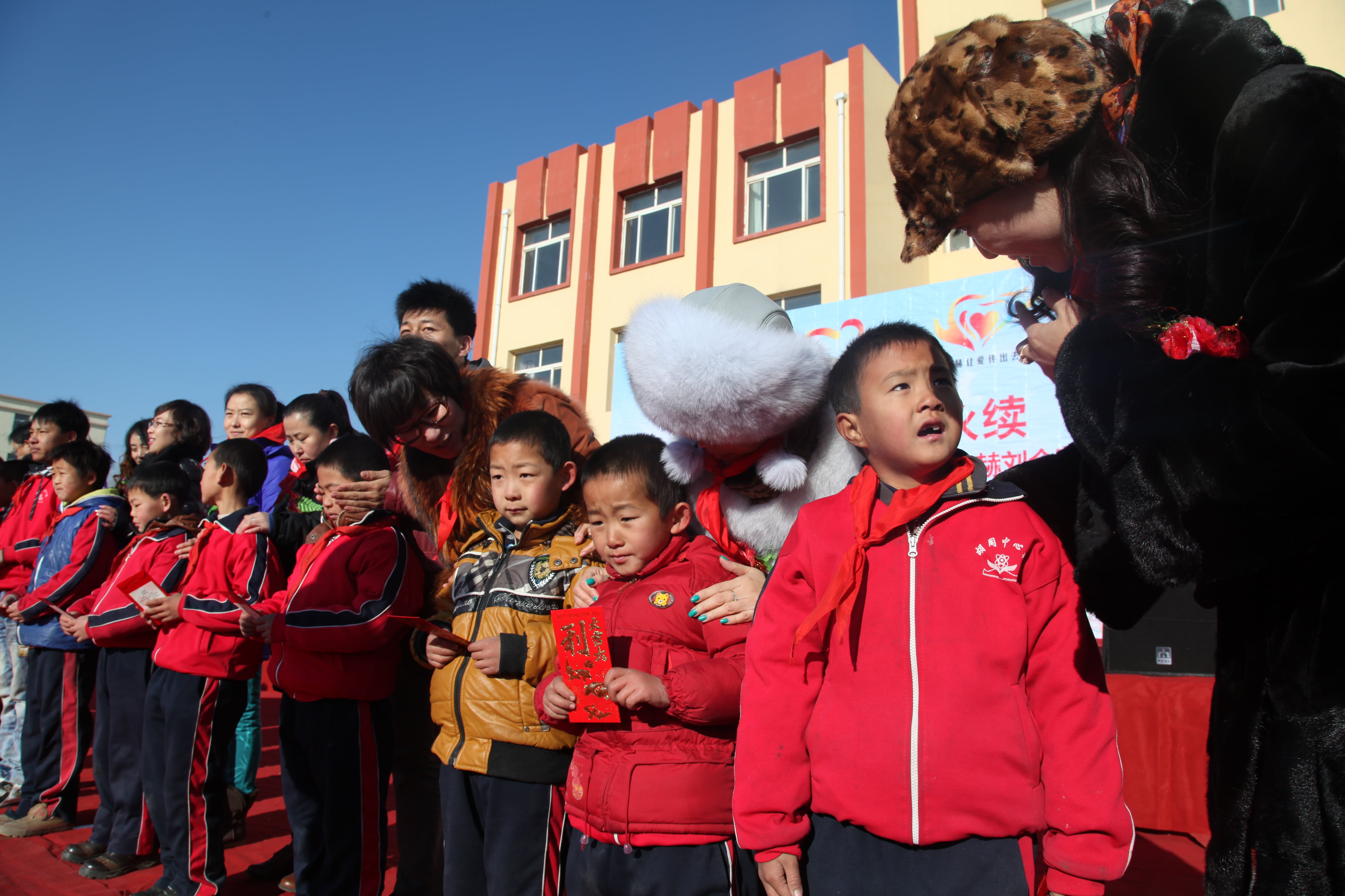 第28所 包头市哈业胡同mk体育（mksports集团）股份公司刘金萍小学