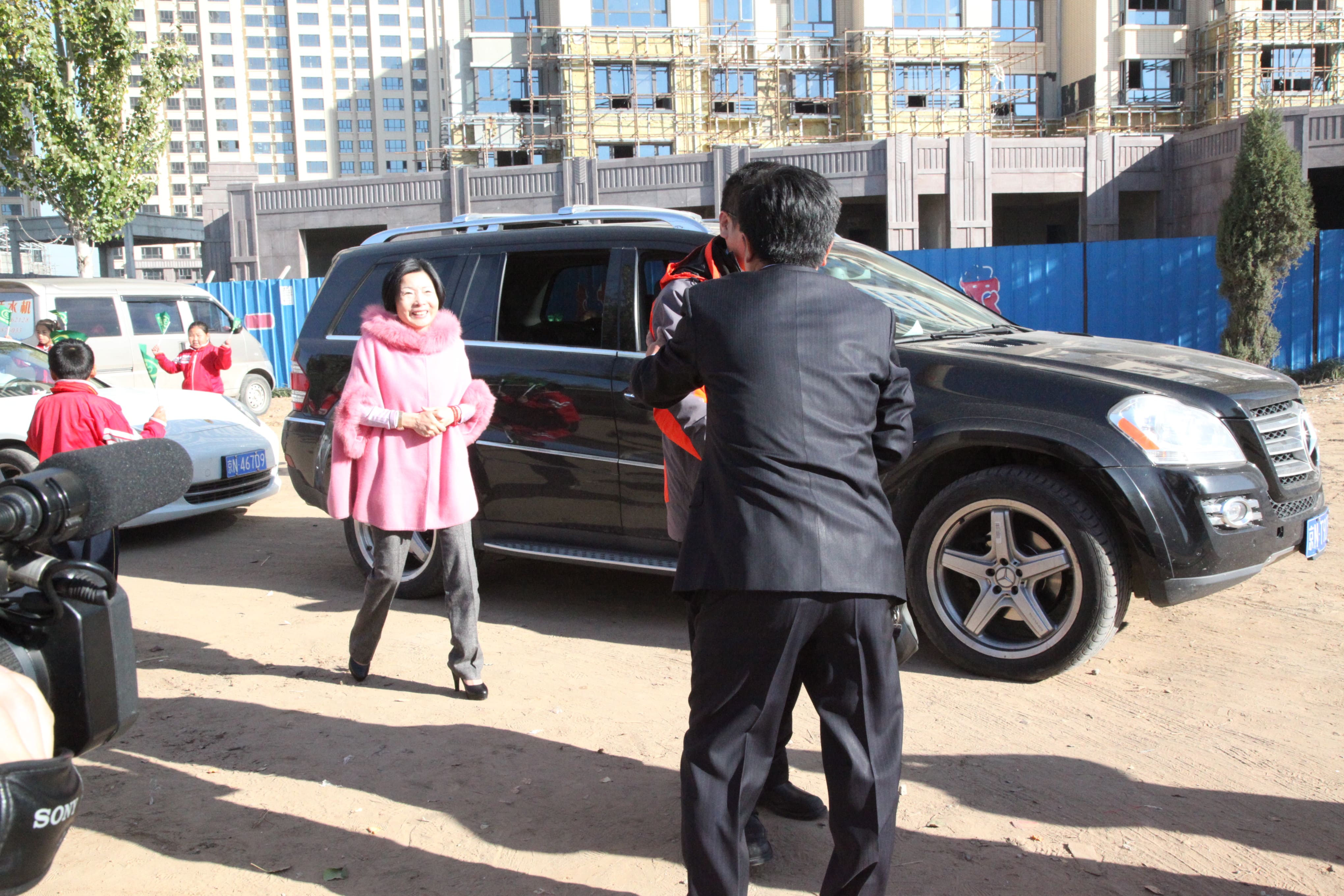 第33所 包头市九原区mk体育（mksports集团）股份公司董丽萍沙河第六小学