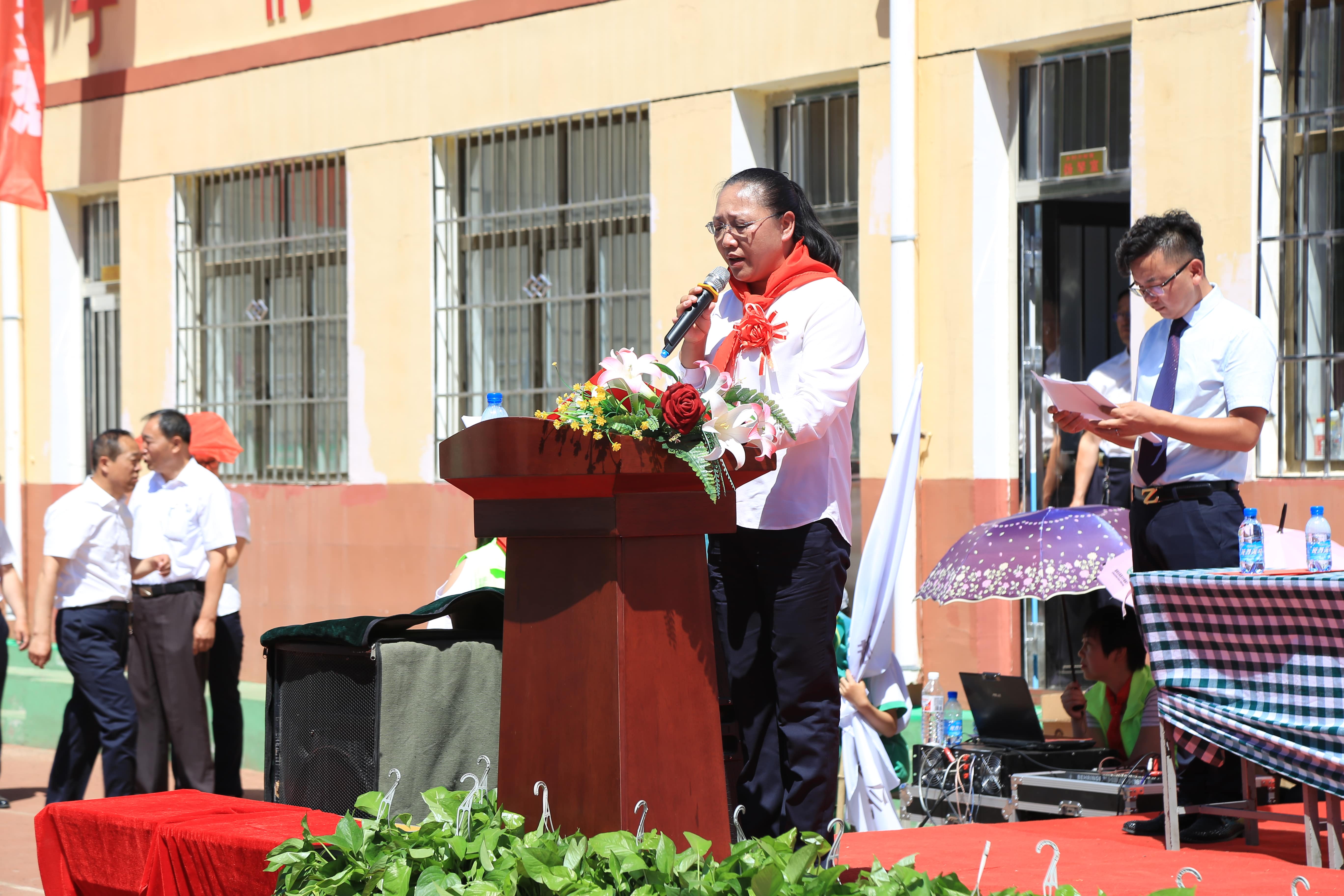 第157所 固阳县团结巷mk体育（mksports集团）股份公司刘金萍小学