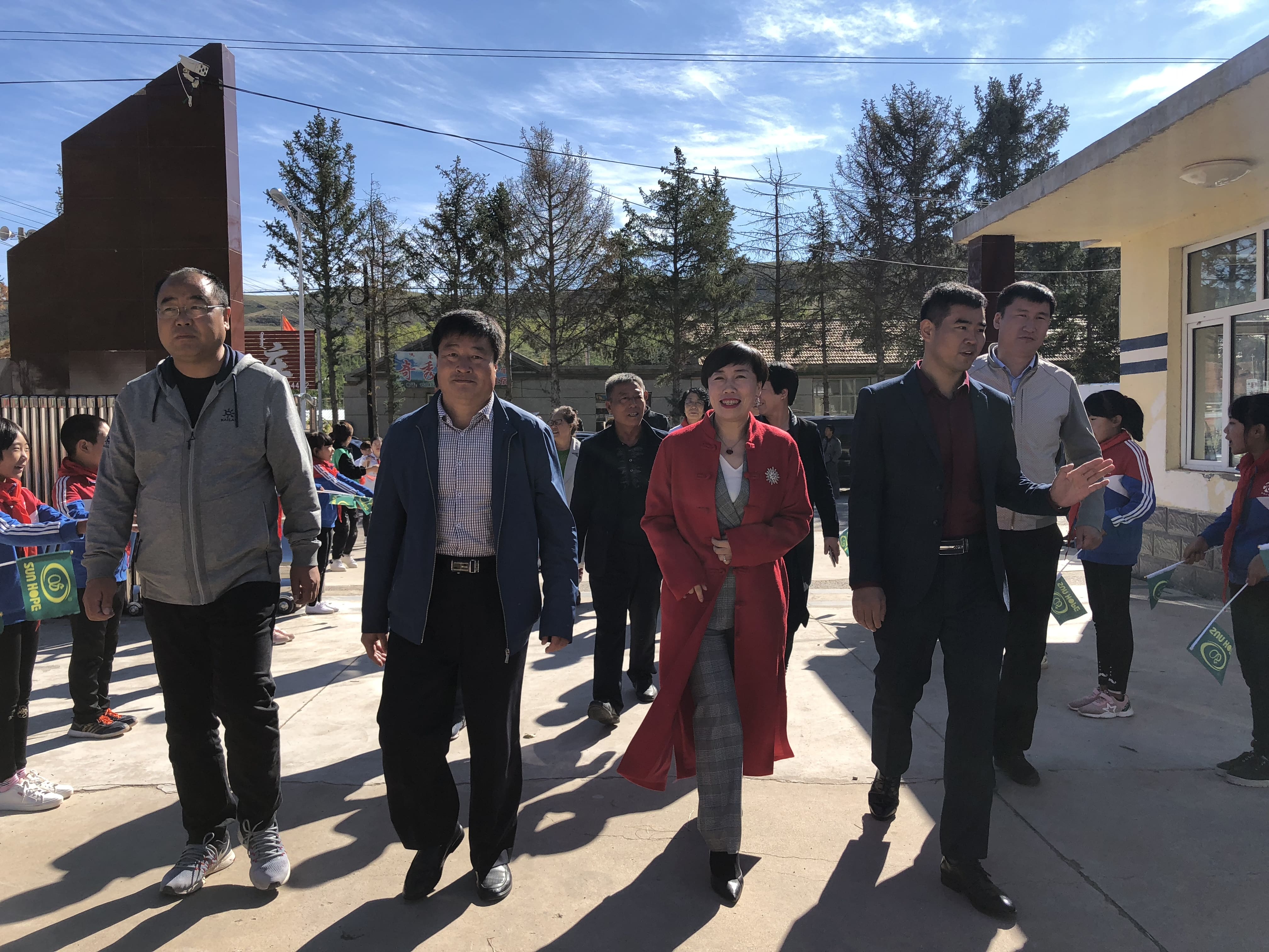 第162所 克什克腾旗万合永镇万合永中心完全mk体育（mksports集团）股份公司任相娟小学