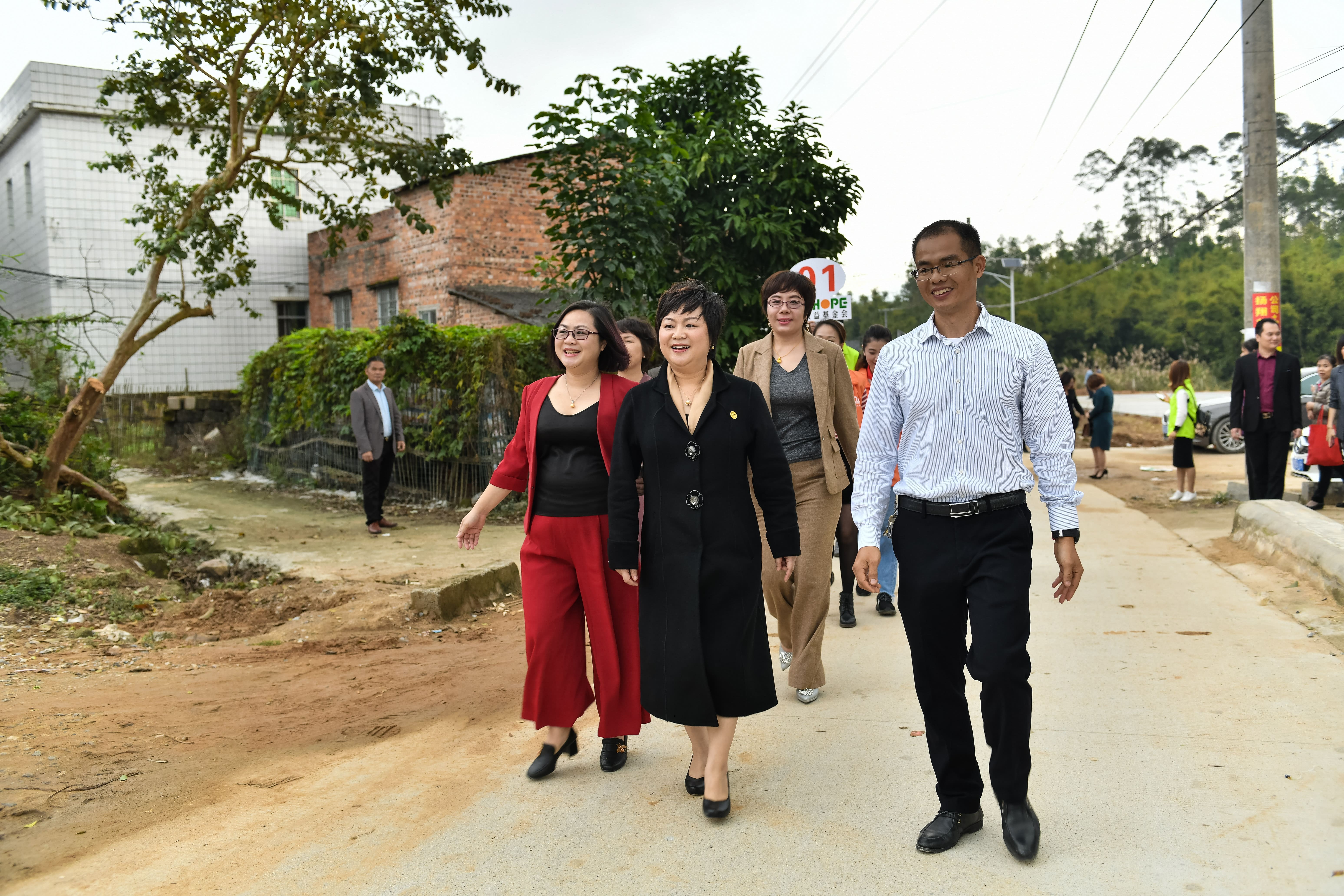 第184所  南宁市宾阳县思陇镇昆仑村mk体育（mksports集团）股份公司韦玲小学